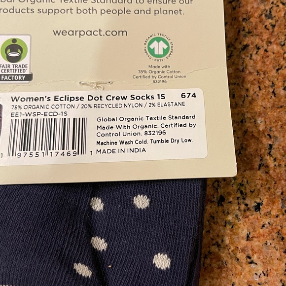 Pact Eclipse Dot Premium Crew Socks Two Pair NWT! Retail: $24 - Picture 8 of 8